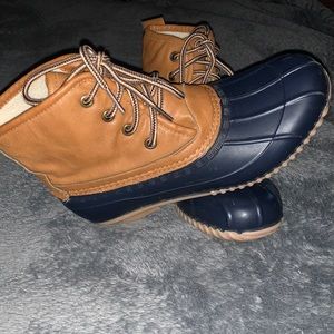 Magellan Outdoors Duck Boots